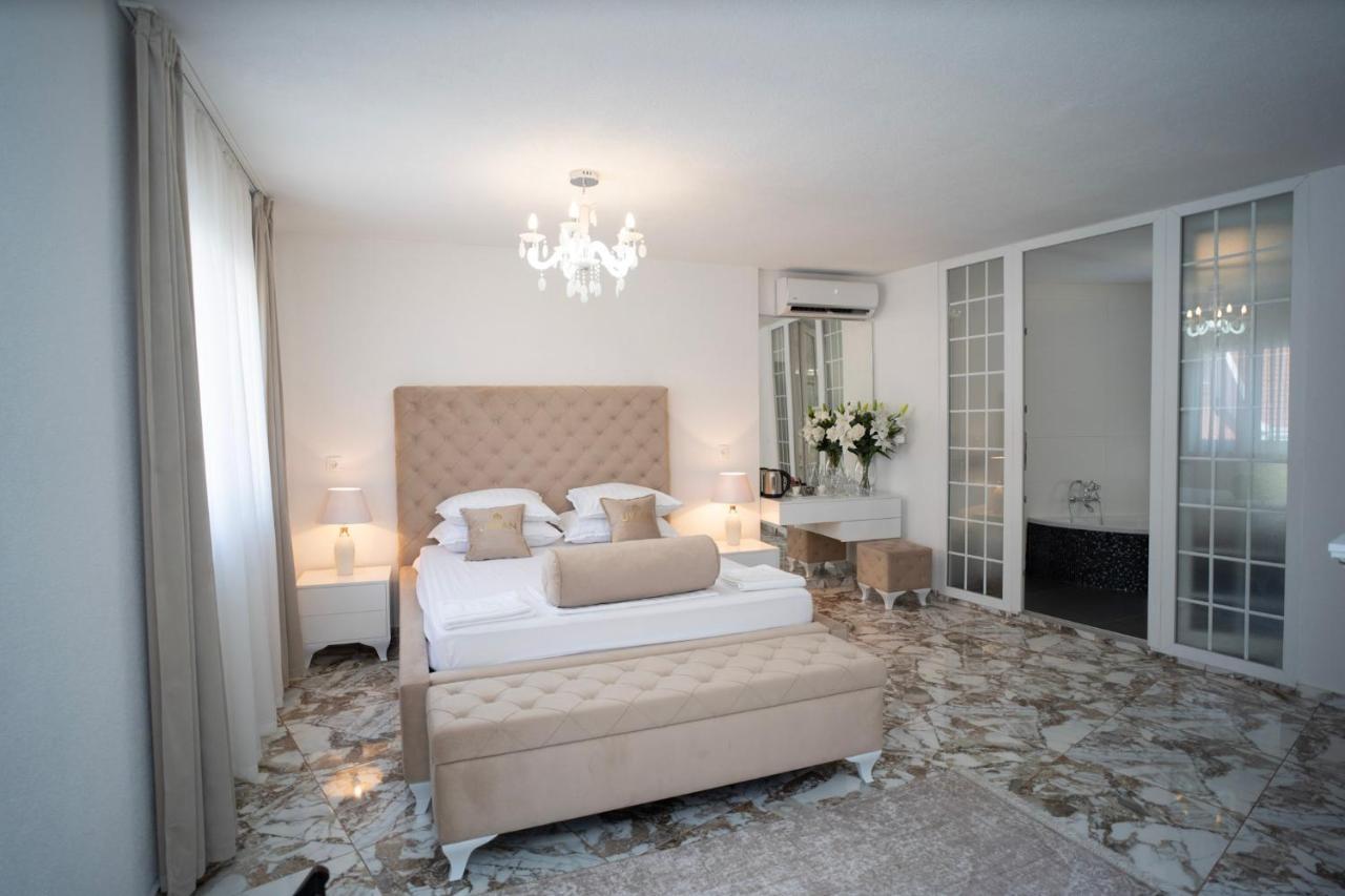 Urban Suites & Apartments Мостар Экстерьер фото
