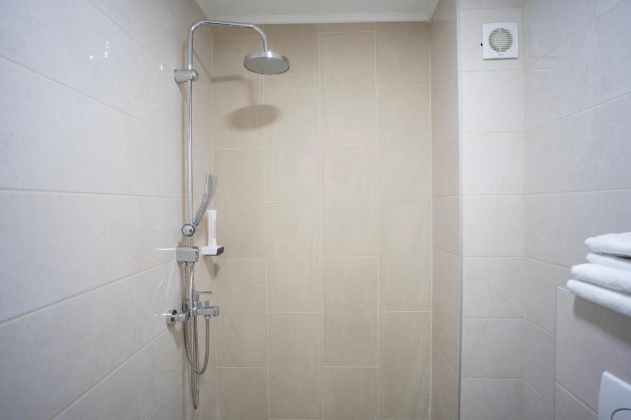Urban Suites & Apartments Мостар Экстерьер фото