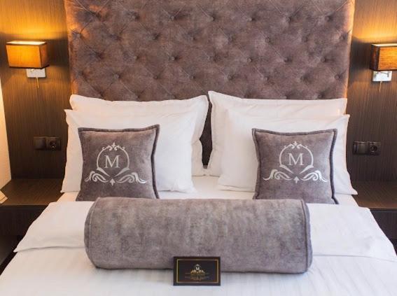 Urban Suites & Apartments Мостар Экстерьер фото