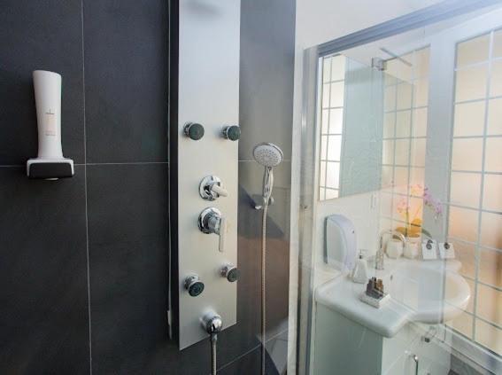 Urban Suites & Apartments Мостар Экстерьер фото